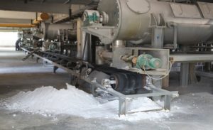 کود نیترات کلسیم: راهنمای جامع تأثیرات و کاربرد در کشاورزی ایران